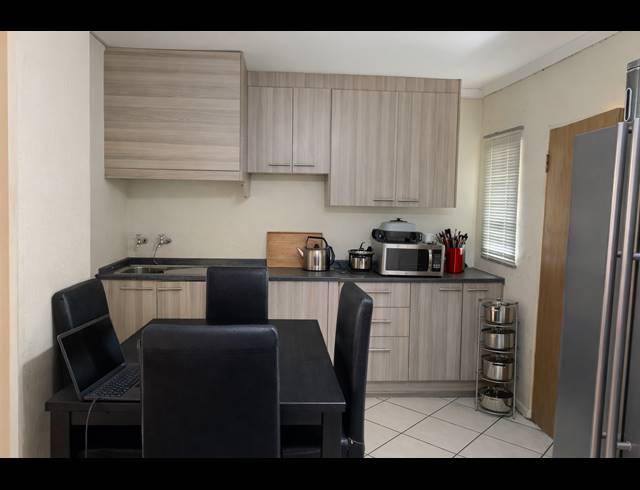 1 BEDROOM APARTMENT FOR SALE IN RANDFONTEIN CENTRAL